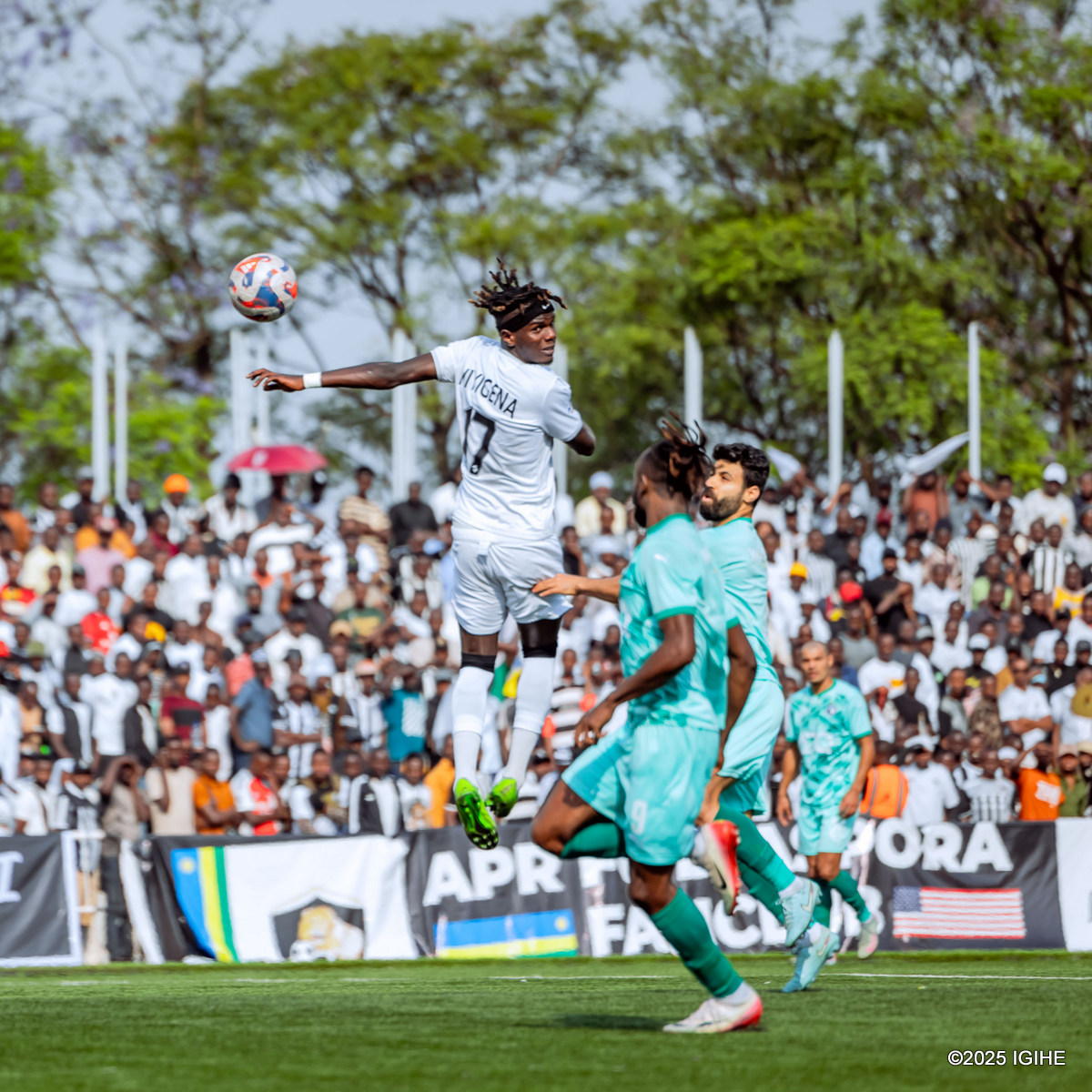APR FC yinaniwe imbere ya Pyramids inzozi z'amatsinda zirushaho kuyenga