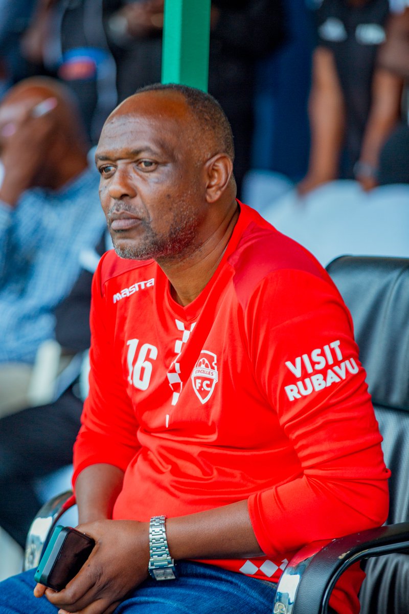 Rwezambuga wari Visi Perezida wa Etincelles FC yeguye "kubera kunanizwa"