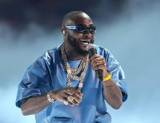 Rurangiranwa DAVIDO agarutse gutaramira i Kigali