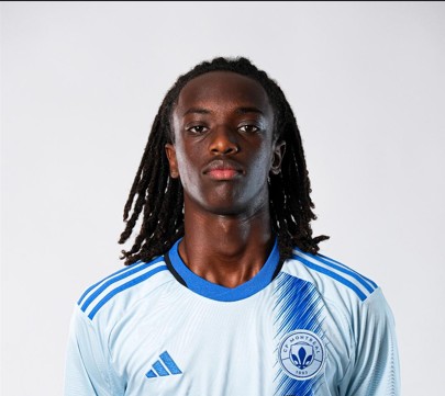 Myugariro w'imyaka 16 ufite inkomoko mu Rwanda yahamagawe n'ikipe y'igihugu ya Canada