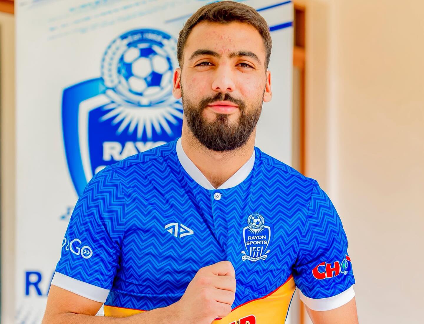 Byasabye iki ngo Chelly yemere gusesa amasezerano na Rayon Sports?