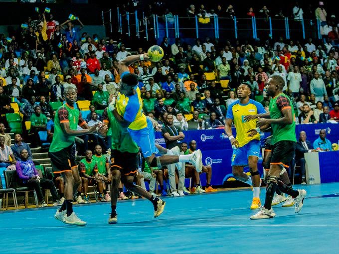 CAHB 2026: U Rwanda rwatangiye neza rutsinda Zambia, Algeria itungurirwa i Kigali