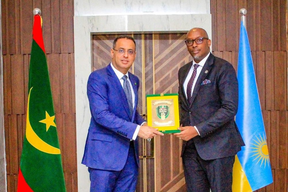 U Rwanda na Mauritanie byasinyanye amasezerano yitezweho kuzahura ruhago nyarwanda