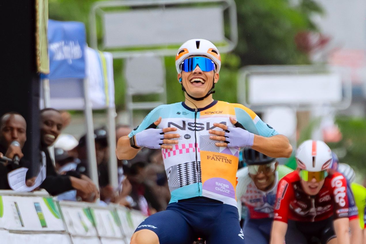 ‎Umunya-Espagne yegukanye Agace ka Kabiri yambara n'umwambaro w'umuhondo