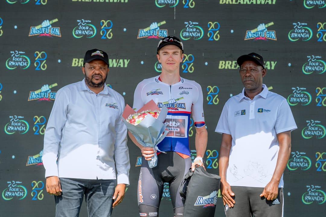 Ingufu Gin  yahembye Marivoet Scholiers nk’umukinnyi wamaze igihe kinini yacomotse abandi.