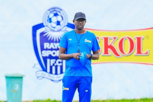 Umutoza Haringingo yijeje abafana ba Rayon Sports kwegukana igikombe cya Shampiyona ‎