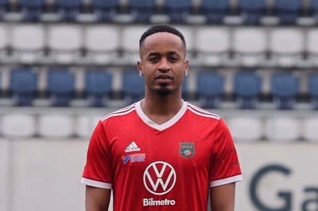 Yannick Mukunzi yabonye ikipe nshya i Burayi ‎